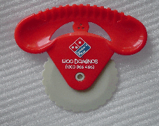 Dominos Cutter